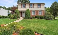 Building Photo - Charming Home! 4 Bedroom 2.5 Bathroom - Hopewell