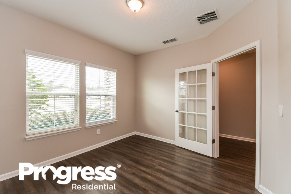 Building Photo - 9797 Ansley Lake Dr