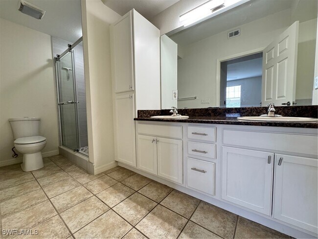 Building Photo - 7925 Preserve Cir