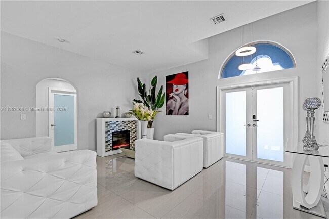 Building Photo - 15822 SW 140th St