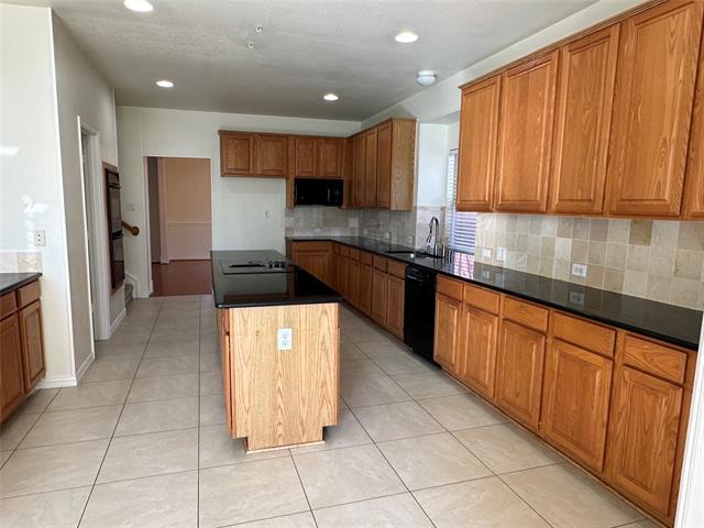 Building Photo - 2536 Geiberger Dr