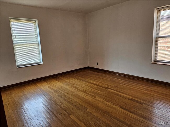 Building Photo - 5315 Jamieson Ave