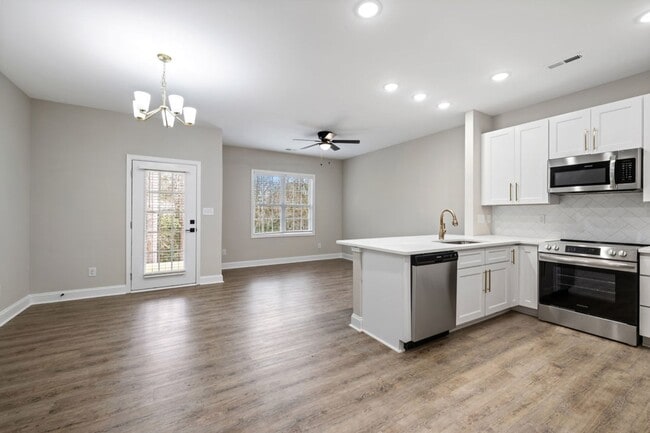 Building Photo - Luxury New 3BR Townhomes | Garage + Pool | 7 min to Fort Bragg