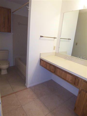 Building Photo - 10819 Venice Cir