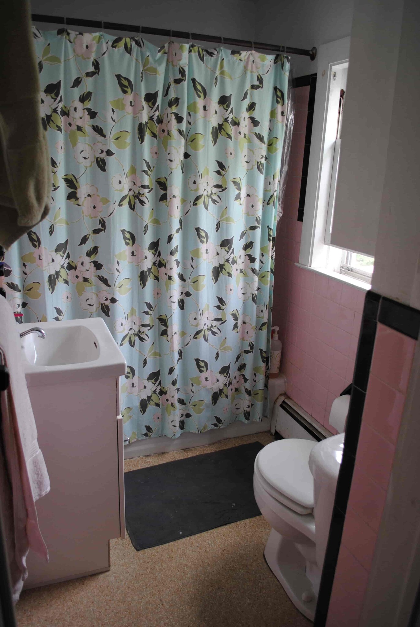 Bathroom, with tub - 204 Wooster St