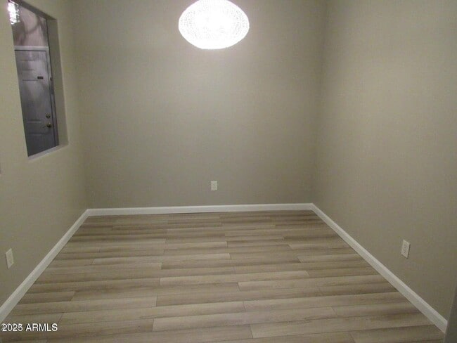 Building Photo - 14230 N 152nd Ln