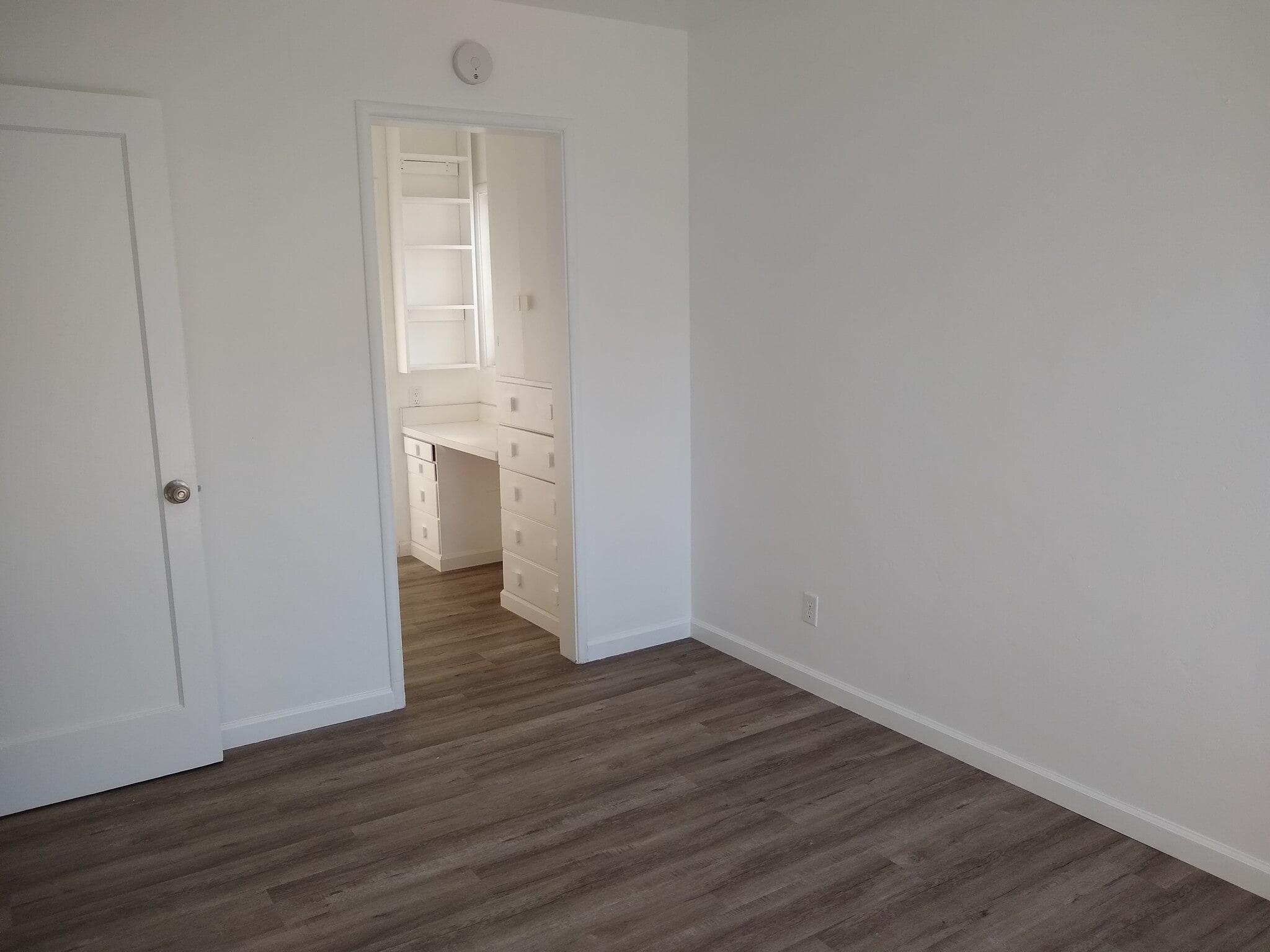 Building Photo - 2096 Yale St