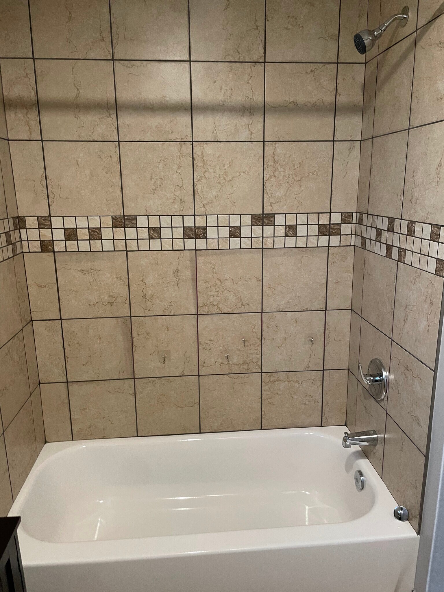 Building Photo - 6027 W Giddings St