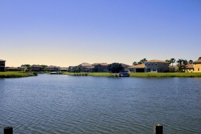 Building Photo - 3958 Carrick Bend Dr