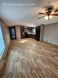 Building Photo - 803 S Denver Ct