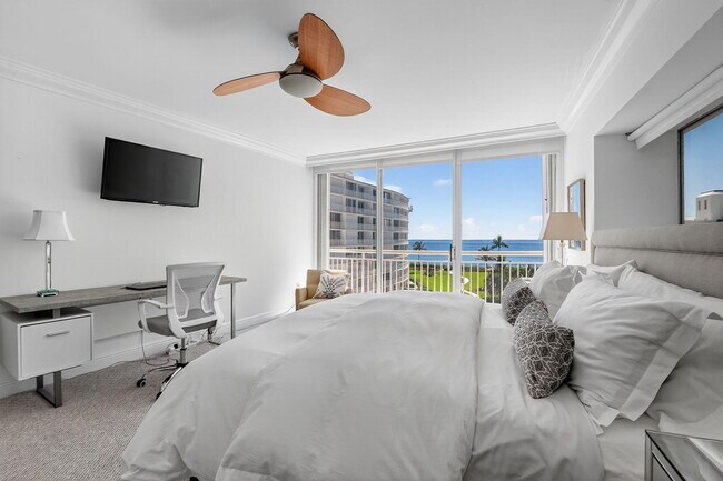Building Photo - 2780 S Ocean Blvd
