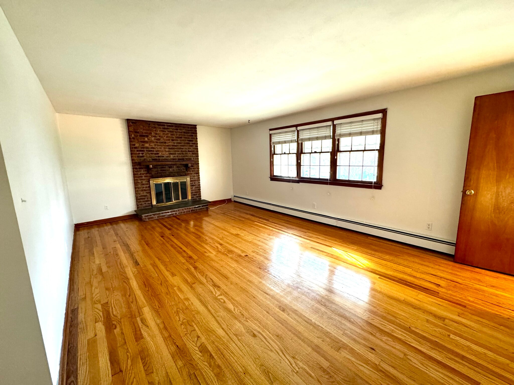 Building Photo - 430 Wiklund Ave