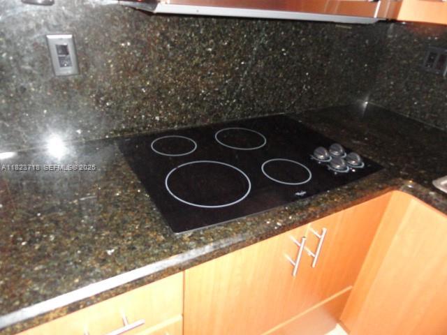 Building Photo - 7928 Harding Ave