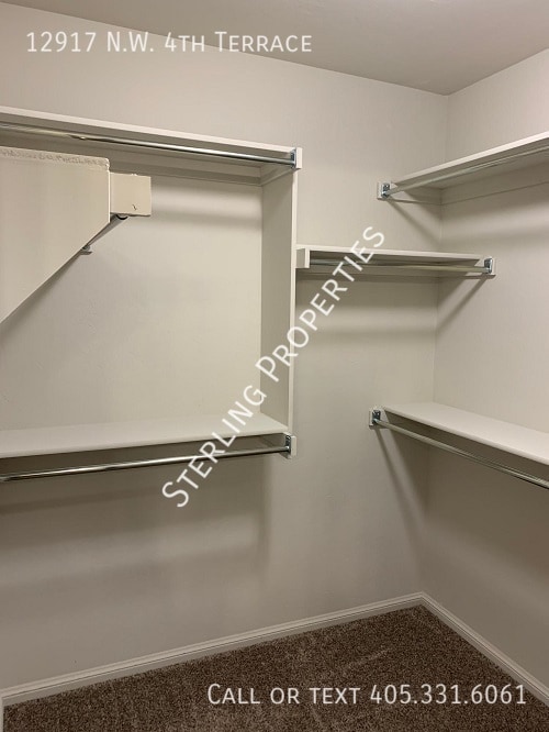 Building Photo - 12917 NW 4th Terrace