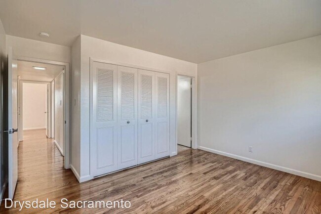 Building Photo - 4 br, 2 bath House - 7421 Conrad Drive
