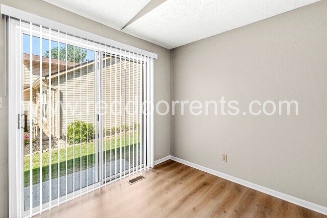 Building Photo - 5904 Beau Jardin Dr