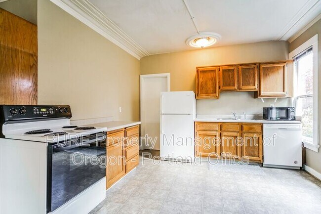 Building Photo - 5257 N Harvard St