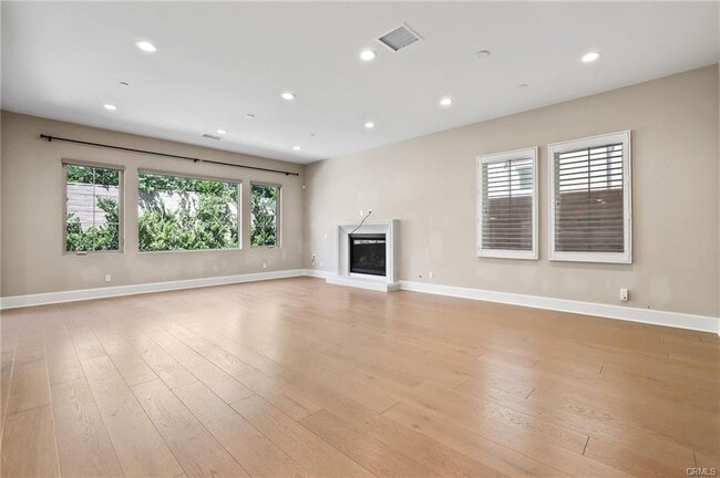 Building Photo - 77 Rockinghorse