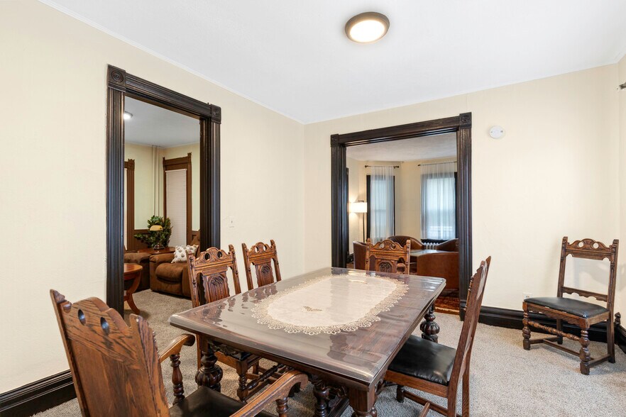 Building Photo - 127 Ashworth Pl