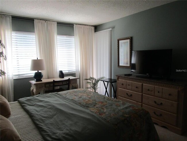 Building Photo - 4516 Longwater Chase