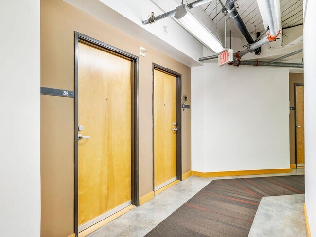 Building Photo - Marshall Wells - North facing Pearl District Loft w/parking/storage/ac