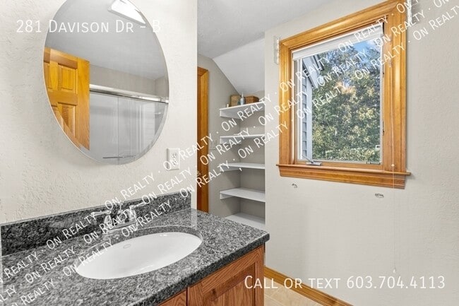 Building Photo - 281 Davison Dr-B