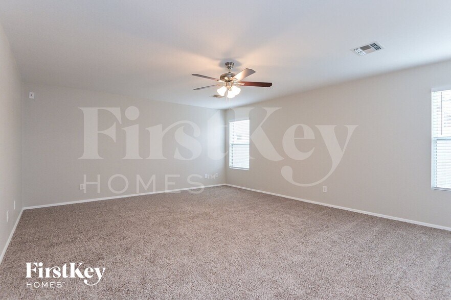 Building Photo - 10234 E Wasp Spring Dr