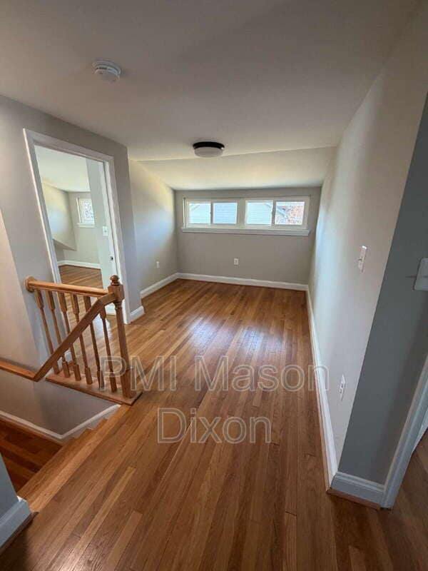 Building Photo - 330 Compton Ave