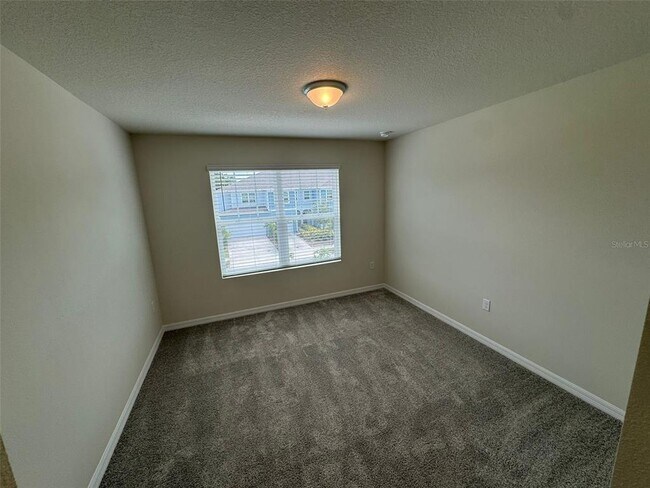 Building Photo - 2570 Buena Vw Rd.