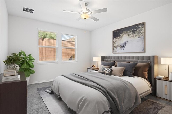 Building Photo - 15604 Ellinger Dr