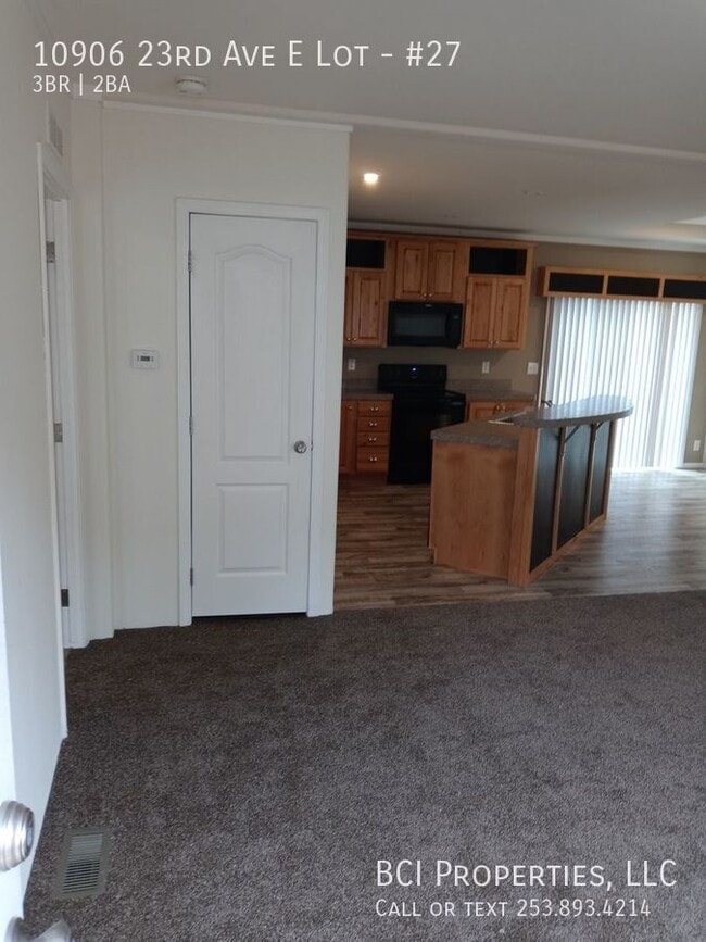 Building Photo - 10906 23rd Ave E