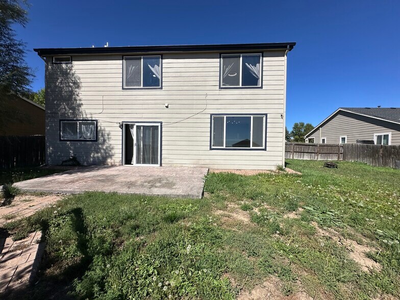 Building Photo - 862 Square Dance Ln