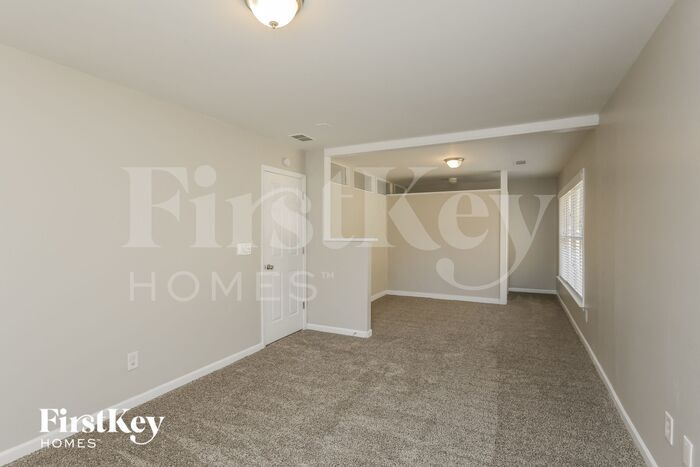 Building Photo - 5520 Stevehaven Ln