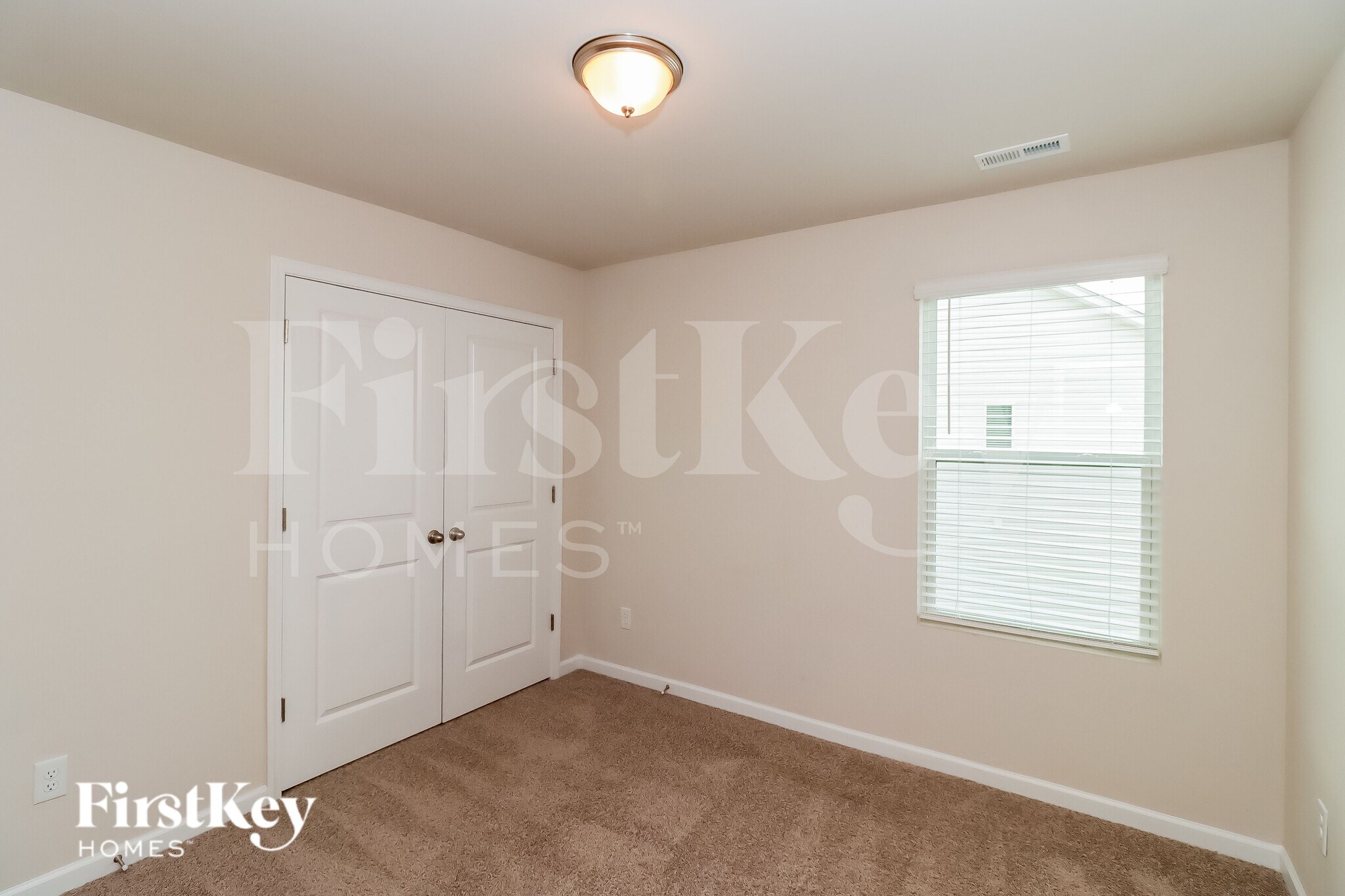 Building Photo - 5440 Cobblestone Glen Dr