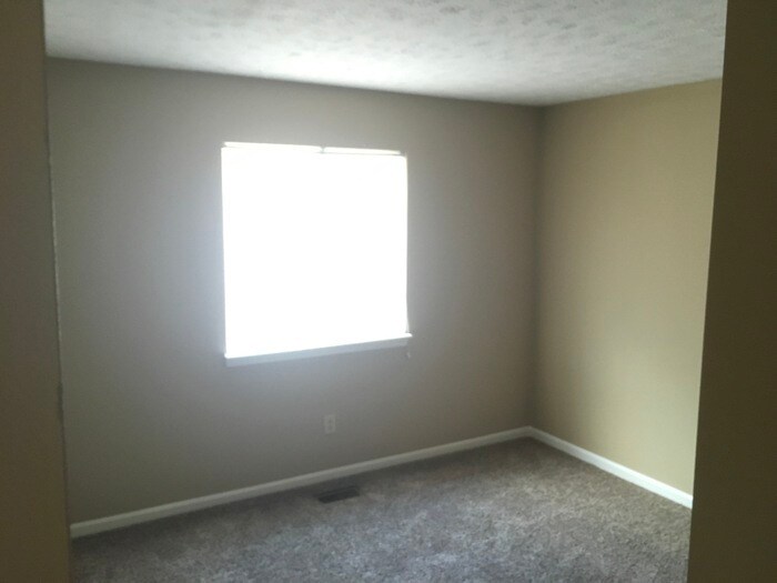 Building Photo - 3235 Keystone Lakes Way