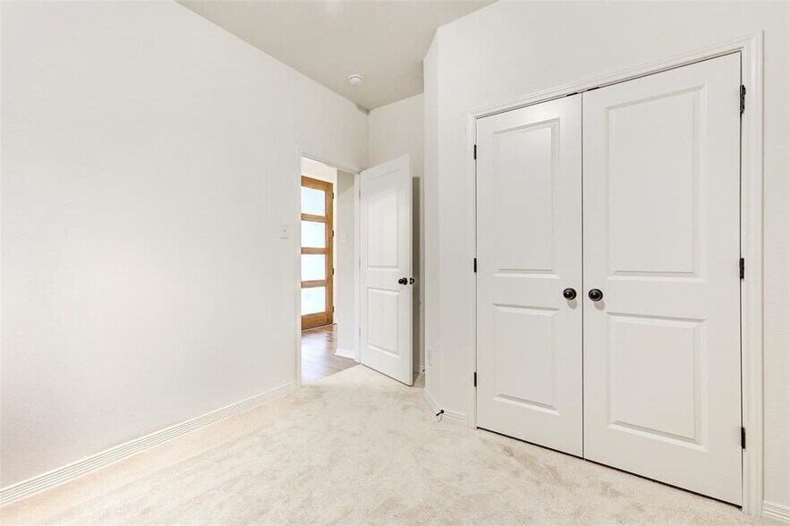 Building Photo - 1117 Spring Gulch Ln