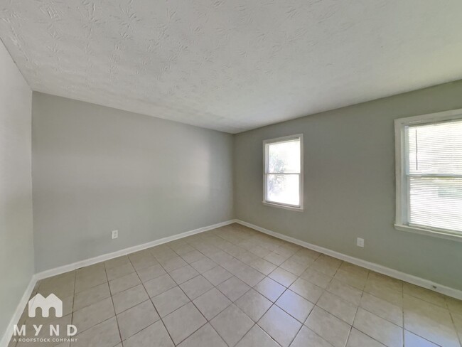 Building Photo - 5455 Fox Haven Trail