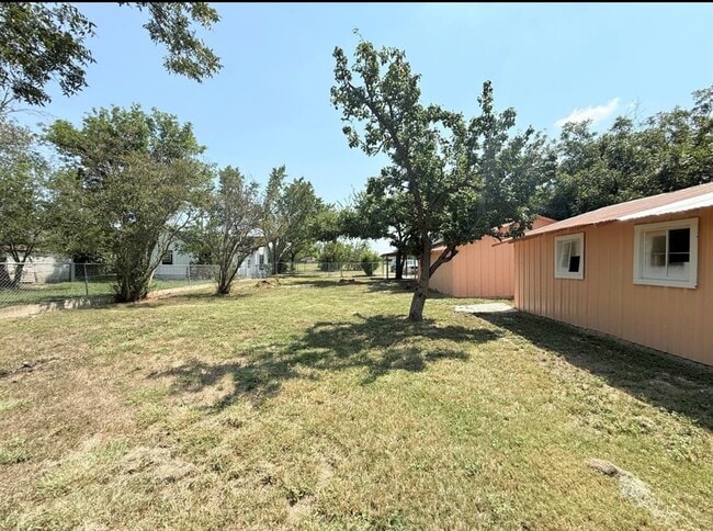 Building Photo - 1209 Frink St