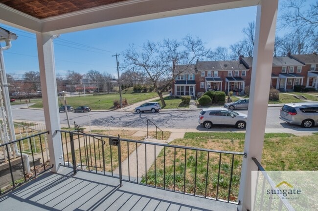 Building Photo - 1444 Meridene Dr