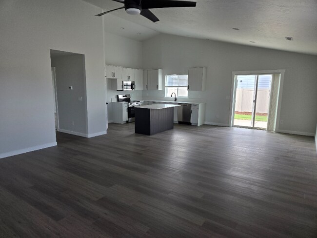 Building Photo - 8247 E Bright Angel Dr