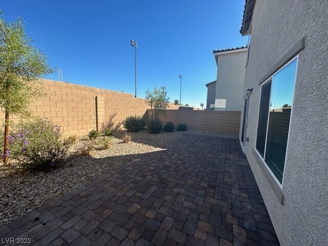 Building Photo - 8442 Cabirolera Ave