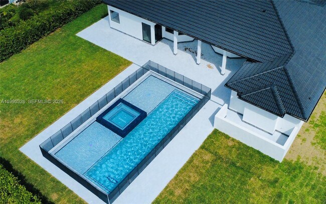 Building Photo - 19880 SW 134th Ave