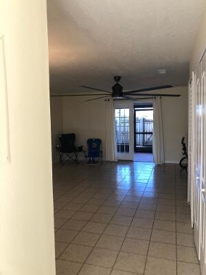 Building Photo - 304 Sherwood Pl