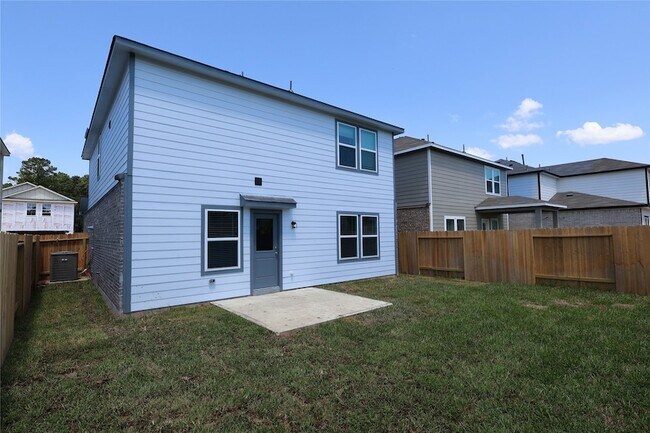 Building Photo - 7851 Bergamot Cir
