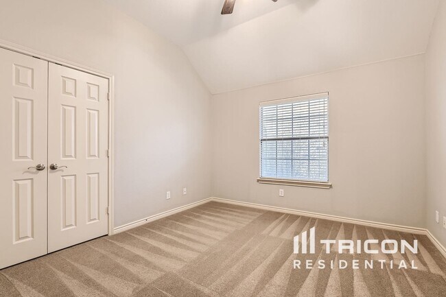 Building Photo - 7100 Brekenridge Dr