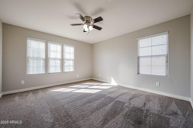 Building Photo - 2736 E Mews Rd