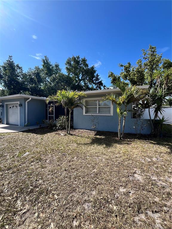 Building Photo - 10980 104th Ave