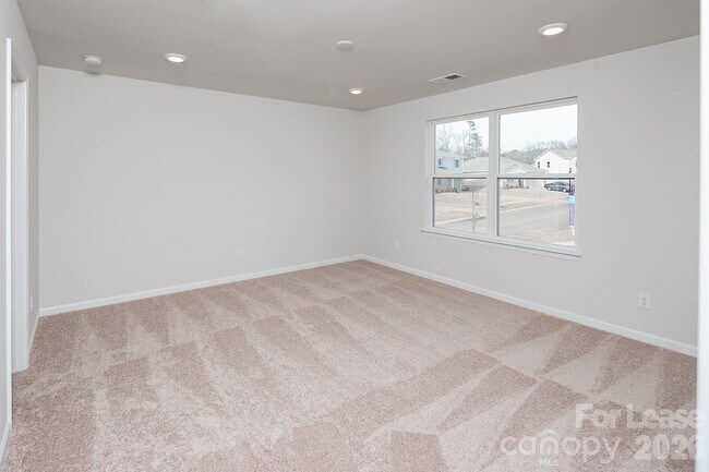 Building Photo - 1014 Hanover Crossing Dr