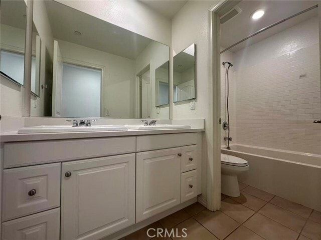 Building Photo - 12050 Meander Way