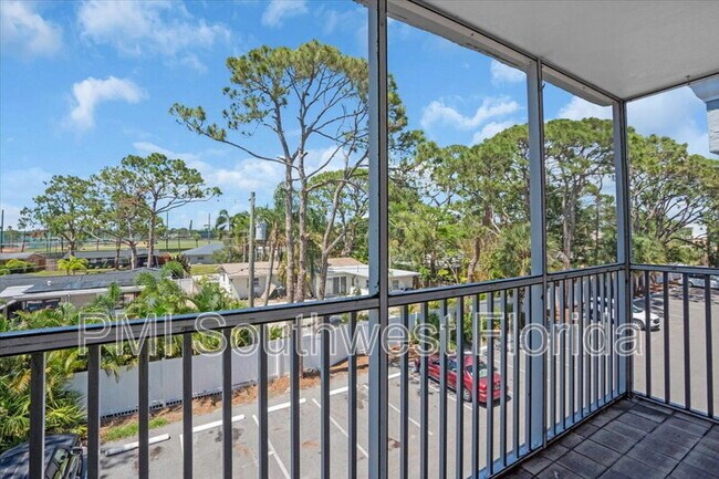 Building Photo - 2755 Coconut Bay Ln